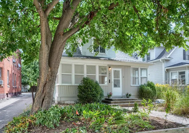 Photo 2 of Single family home for sale at 1821 Fillmore St Ne, Minneapolis, MN 55418 | MLS# 7134507 | Listing updated on 2026-08-30