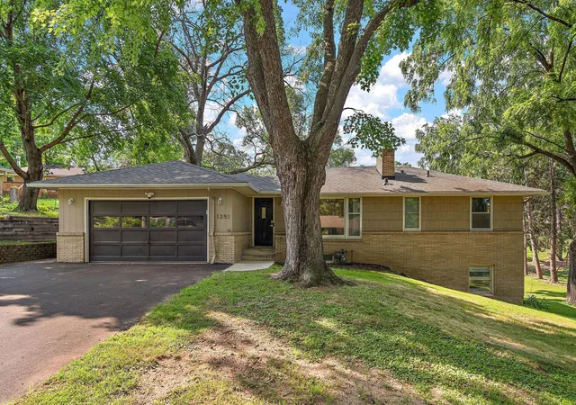Photo 3 of Single family home for sale at 1351 Hillcrest Dr Ne, Fridley, MN 55432 | MLS# 7134518 | Listing updated on 2026-09-28