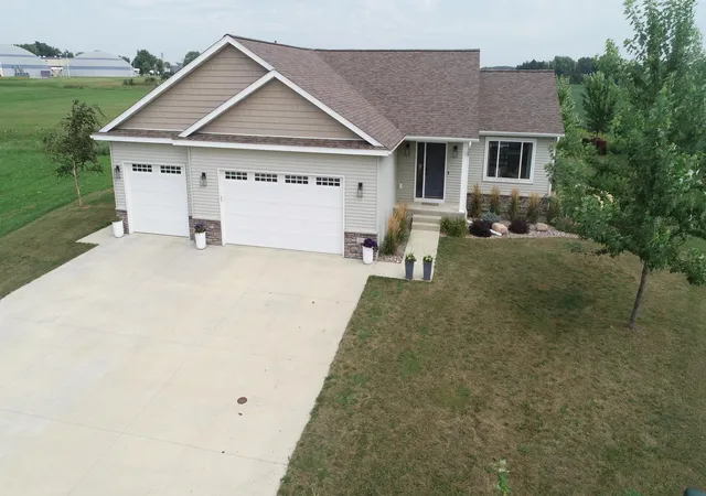 Photo 1 of Sale Pending at 531 Glynn Ave Ne, Grand Meadow, MN 55936 | MLS# 7134535 | Listing updated on 2026-09-03