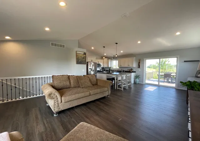 Photo 3 of Sale Pending at 531 Glynn Ave Ne, Grand Meadow, MN 55936 | MLS# 7134535 | Listing updated on 2026-09-03