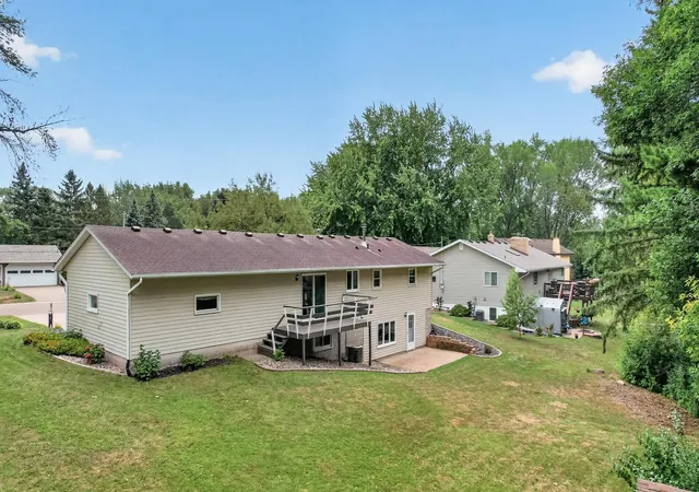 Photo 4 of Sale Pending at 30880 Belair Dr, Lindstrom, MN 55045 | MLS# 7134548 | Listing updated on 2026-10-01