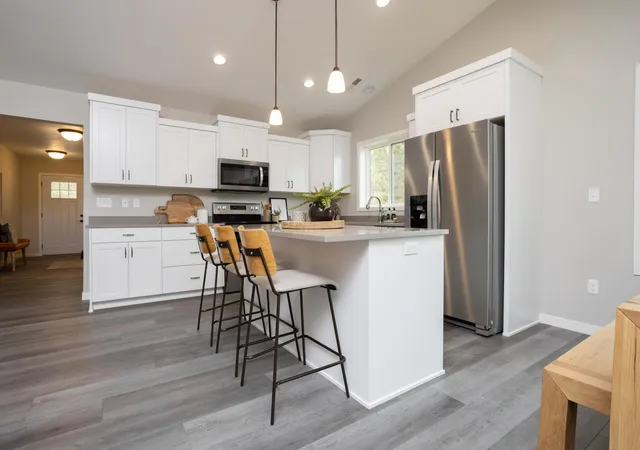 Photo 4 of Townhouse for sale at 1437 Campus Dr, Fergus Falls, MN 56537 | MLS# 7134560 | Listing updated on 2026-08-28