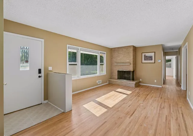 Photo 4 of Single family home for sale at 8224 Xerxes Ave S, Bloomington, MN 55431 | MLS# 7134586 | Listing updated on 2026-10-20