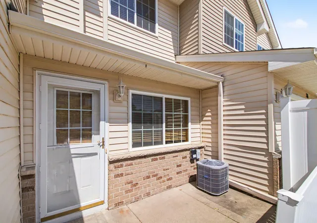 Photo 2 of Single family home for sale at 1113 Whisper St Nw, New Prague, MN 56071 | MLS# 7134590 | Listing updated on 2026-09-01