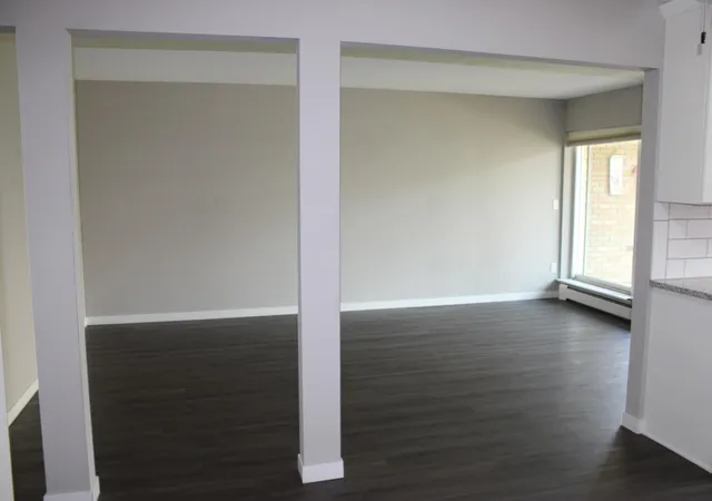 Photo 2 of Condo for sale at 535 19th St Nw #11, Rochester, MN 55901 | MLS# 7134599 | Listing updated on 2026-09-01