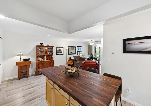 Photo 2 of Condo for sale at 999 41st Avenue Ne #210, Minneapolis, MN 55421 | MLS# 7134600 | Listing updated on 2026-10-26