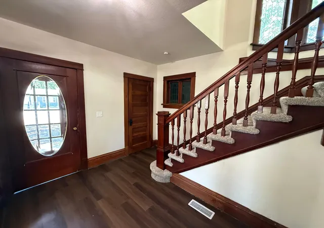 Photo 4 of Sale Pending at 401 2Nd St N, Atwater, MN 56209 | MLS# 7134609 | Listing updated on 2026-10-12