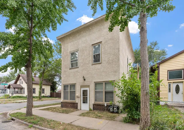 Photo 3 of House for sale at 2600 Washington St Ne, Minneapolis, MN 55418 | MLS# 7134621 | Listing updated on 2026-08-30