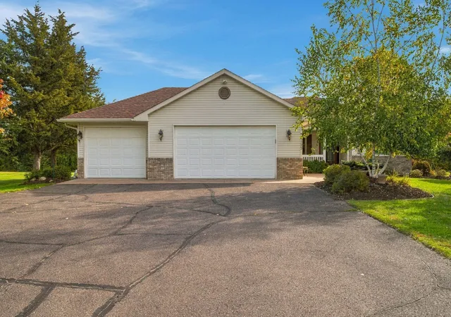 Photo 3 of Single family home for sale at 24125 Miller Ave, Chisago City, MN 55013 | MLS# 7134640 | Listing updated on 2026-10-09