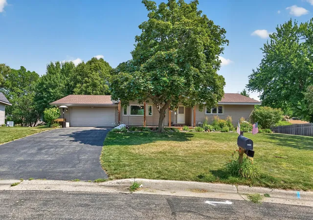 Photo 1 of Single family home for sale at 12912 18th Ave S, Burnsville, MN 55337 | MLS# 7134654 | Listing updated on 2026-08-28