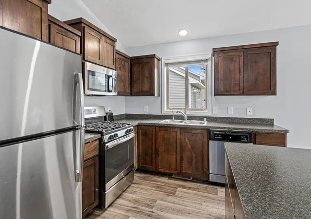 Photo 2 of Single family home for sale at 825 Highview Loop Se, Pine City, MN 55063 | MLS# 7134655 | Listing updated on 2026-09-30