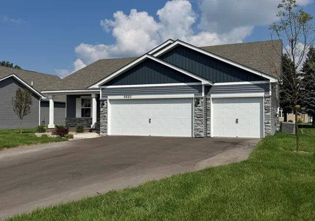 Photo 2 of Sale Pending at 9820 Upper 89th St S, Cottage Grove, MN 55016 | MLS# 7134667 | Listing updated on 2026-09-20