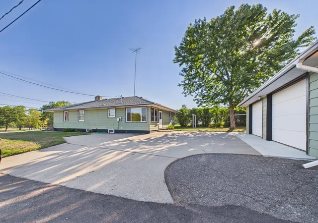 Photo 1 of Single Family Residence at 610 3Rd St N, Waite Park, MN 56387 | MLS# 7134672 | | Sold on 2026-10-27