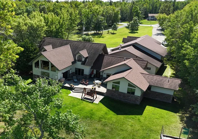 Photo 1 of Single family home for sale at 3579 Town Rd 415, International Falls, MN 56649 | MLS# 7134685 | Listing updated on 2026-09-01