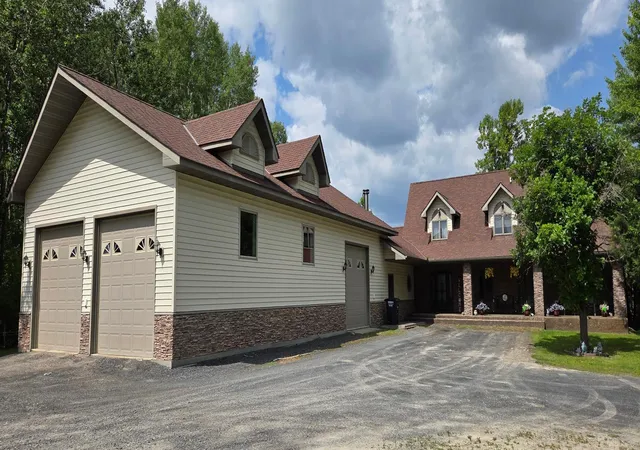 Photo 3 of Single family home for sale at 3579 Town Rd 415, International Falls, MN 56649 | MLS# 7134685 | Listing updated on 2026-09-01
