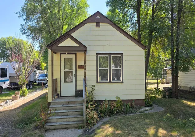 Photo 1 of Single family home for sale at 1540 14 1/2 St S, Fargo, ND 58103 | MLS# 7134690 | Listing updated on 2026-08-28