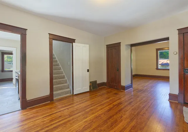 Photo 3 of Single family home for sale at 251 Winsted Ave W, Winsted, MN 55395 | MLS# 7134710 | Listing updated on 2026-09-02