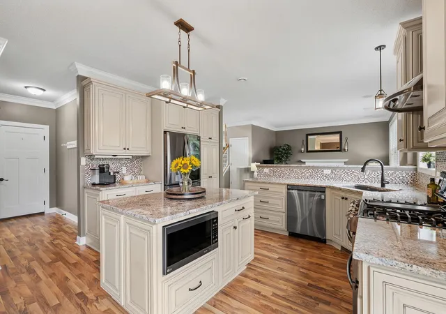 Photo 3 of Single family home for sale at 6765 Queensland Ln N, Maple Grove, MN 55311 | MLS# 7134740 | Listing updated on 2026-10-02