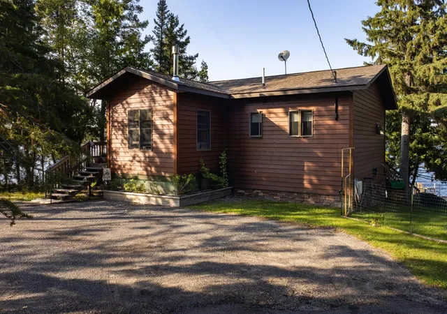 Photo 3 of Single family home for sale at 2072 Town Road 344, International Falls, MN 56649 | MLS# 7134744 | Listing updated on 2026-09-05