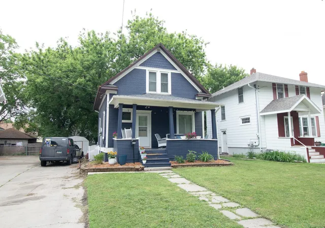 Photo 1 of Single family home for sale at 1035 12th St N, Fargo, ND 58102 | MLS# 7134745 | Listing updated on 2026-08-28