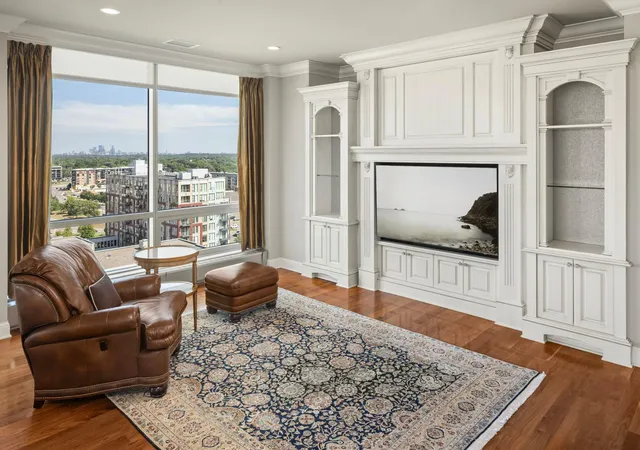 Photo 3 of Condo for sale at 3209 Galleria #1302, Minneapolis, MN 55435 | MLS# 7134751 | Listing updated on 2026-09-24