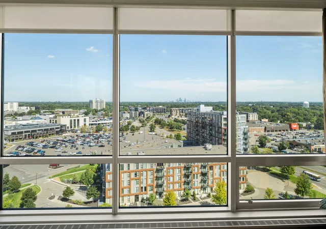 Photo 4 of Condo for sale at 3209 Galleria #1302, Minneapolis, MN 55435 | MLS# 7134751 | Listing updated on 2026-09-24