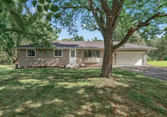 Photo 2 of Single family home for sale at 3725 174th Ave Nw, Andover, MN 55304 | MLS# 7134773 | Listing updated on 2026-08-28