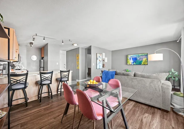 Photo 3 of Condo for sale at 15 S 1st St #A1505, Minneapolis, MN 55401 | MLS# 7134778 | Listing updated on 2026-08-28