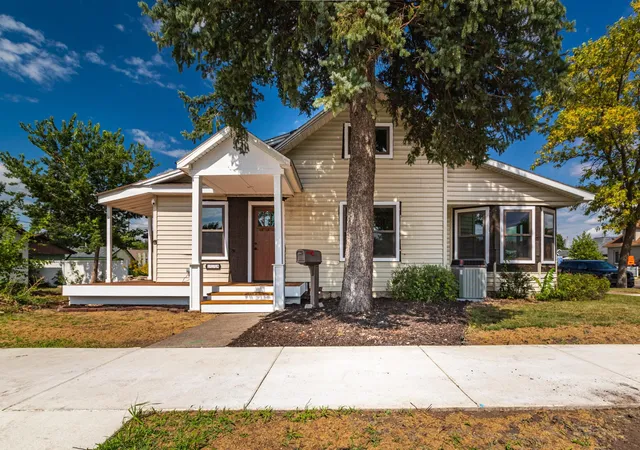 Photo 1 of Sale Pending at 778 E 3rd St, Winona, MN 55987 | MLS# 7134787 | Listing updated on 2026-09-01