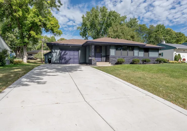 Photo 2 of Single family home for sale at 267 Rice Crk Blvd Ne, Minneapolis, MN 55432 | MLS# 7134855 | Listing updated on 2026-10-06