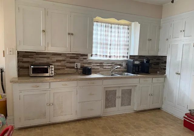 Photo 3 of Single family home for sale at 1270 Randolph Ave, Saint Paul, MN 55105 | MLS# 7134864 | Listing updated on 2026-09-17