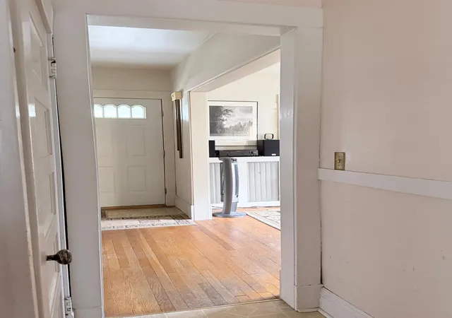 Photo 3 of Single family home for sale at 1270 Randolph Ave, Saint Paul, MN 55105 | MLS# 7134864 | Listing updated on 2026-09-15