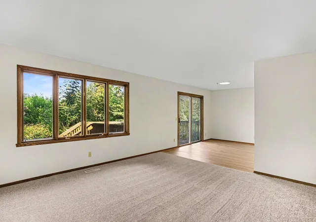 5th image of 3053 Pine Ridge Dr, Eagan, MN 55121 | MLS# 7134879
