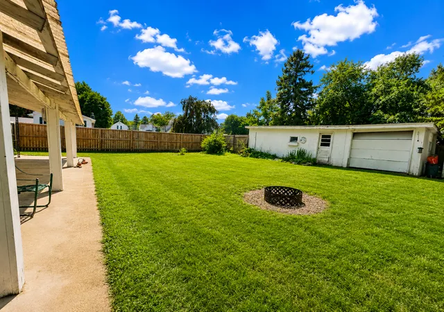 Photo 3 of Single family home for sale at 416 1St St, Kenyon, MN 55946 | MLS# 7134897 | Listing updated on 2026-09-19