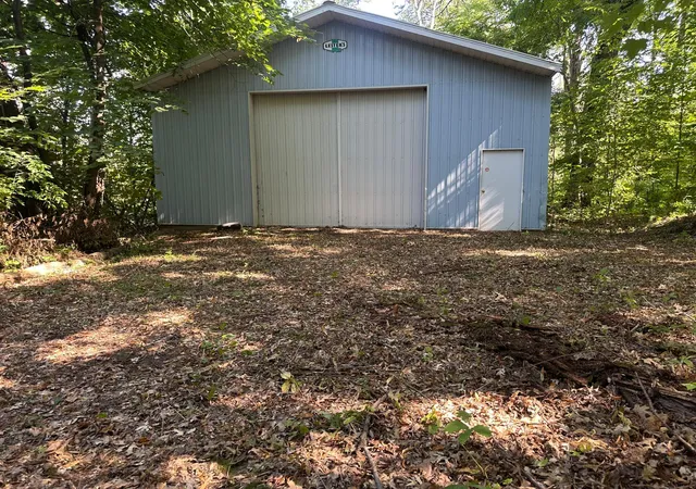 Photo 2 of Single family home for sale at 19955 Jeffrey Ave N, Forest Lake, MN 55025 | MLS# 7134924 | Listing updated on 2026-10-21