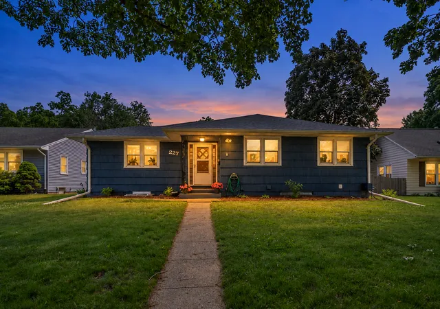 Photo 1 of Single family home for sale at 227 Westwood Dr, Mankato, MN 56001 | MLS# 7134938 | Listing updated on 2026-10-01