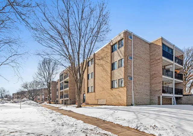 40th image of 1871 Silver Bell Rd #309, Eagan, MN 55122 | MLS# 7134941