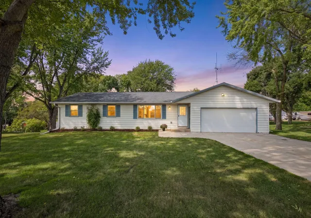 Photo 1 of Sale Pending at 8887 Reitz Lake Rd, Waconia, MN 55387 | MLS# 7134943 | Listing updated on 2026-10-06