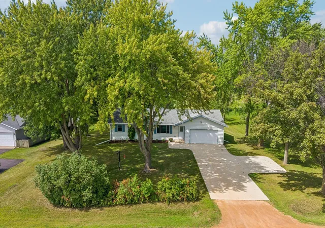 Photo 3 of Sale Pending at 8887 Reitz Lake Rd, Waconia, MN 55387 | MLS# 7134943 | Listing updated on 2026-10-06