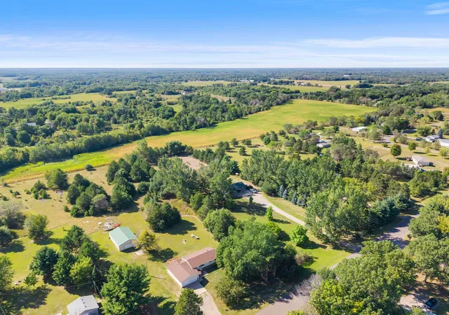Photo 2 of Sale Pending at 25000 Narcissus St Nw, Isanti, MN 55040 | MLS# 7134972 | Listing updated on 2026-09-05