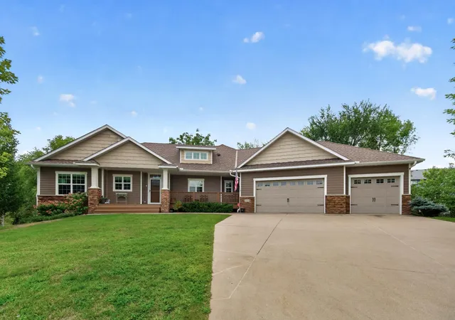 Photo 2 of Single family home for sale at 17575 73rd Ave N, Maple Grove, MN 55311 | MLS# 7134974 | Listing updated on 2026-08-29