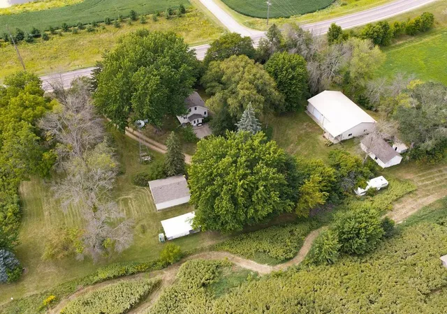 Photo 2 of Single family home for sale at 4165 Lesueur Ave, New Prague, MN 56071 | MLS# 7134985 | Listing updated on 2026-08-29