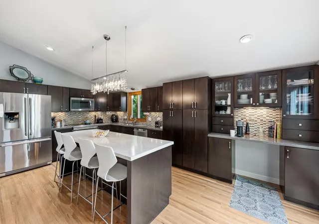 Photo 2 of Single family home for sale at 900 Lacota Ln, Burnsville, MN 55337 | MLS# 7134994 | Listing updated on 2026-09-03
