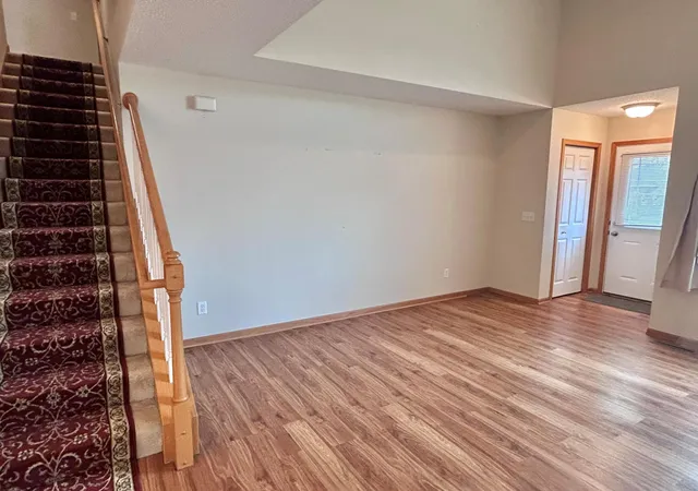 Photo 4 of Single family home for sale at 513 French Ln, Dundas, MN 55019 | MLS# 7135008 | Listing updated on 2026-10-20