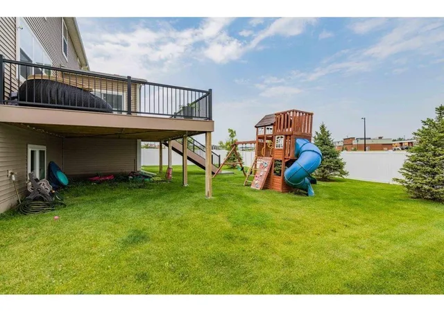 Photo 39 of Single family home for sale at 18468 70th Ave N, Maple Grove, MN 55311 | MLS# 7135011 | Listing updated on 2026-08-30