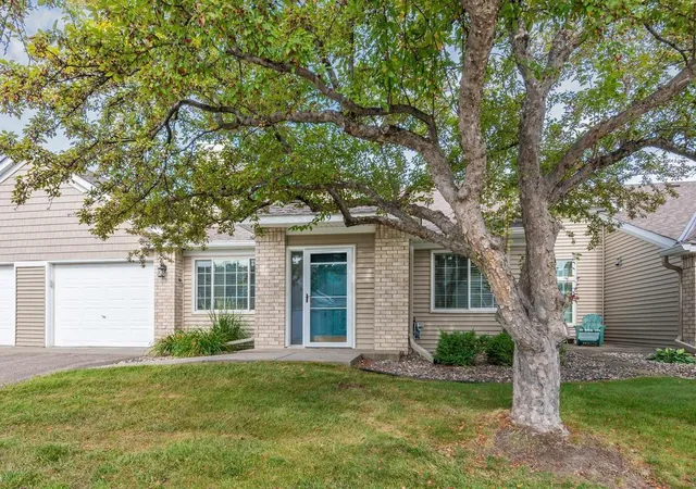 Photo 1 of Single family home for sale at 569 Mission Hills Dr, Chanhassen, MN 55317 | MLS# 7135025 | Listing updated on 2026-09-08
