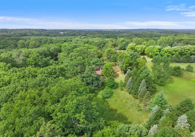 Photo 2 of Single family home for sale at 190 Northstar Ln, Saint Croix Falls, WI 54024 | MLS# 7135027 | Listing updated on 2026-09-03