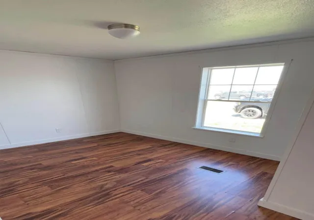 Photo 10 of Single family home for sale at 435 Robin St, Audubon, MN 56511 | MLS# 7135028 | Listing updated on 2026-08-29