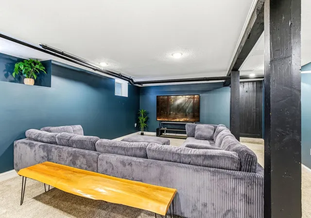 Photo 3 of Single family home for sale at 1620 23Rd Ave Ne, Minneapolis, MN 55418 | MLS# 7135031 | Listing updated on 2026-09-18