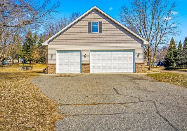 Photo 42 of Single family home for sale at 2725 Tranquility Dr, Saint Cloud, MN 56301 | MLS# 7135042 | Listing updated on 2026-08-29